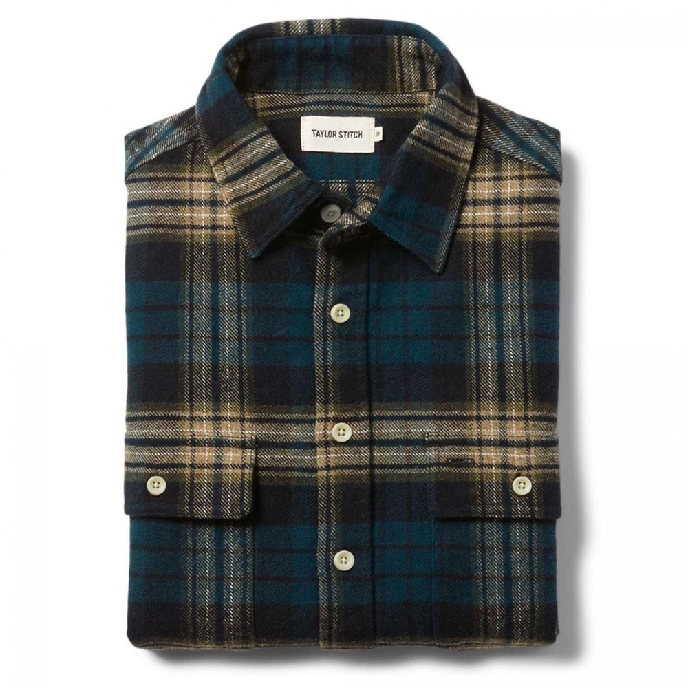 Taylor Stitch - The Ledge Shirt in Deep Sea Plaid